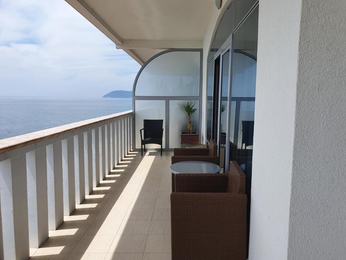 Sunset View Apartments Bar Luaran gambar