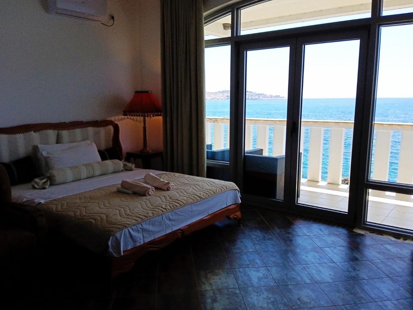 Sunset View Apartments Bar Bilik gambar