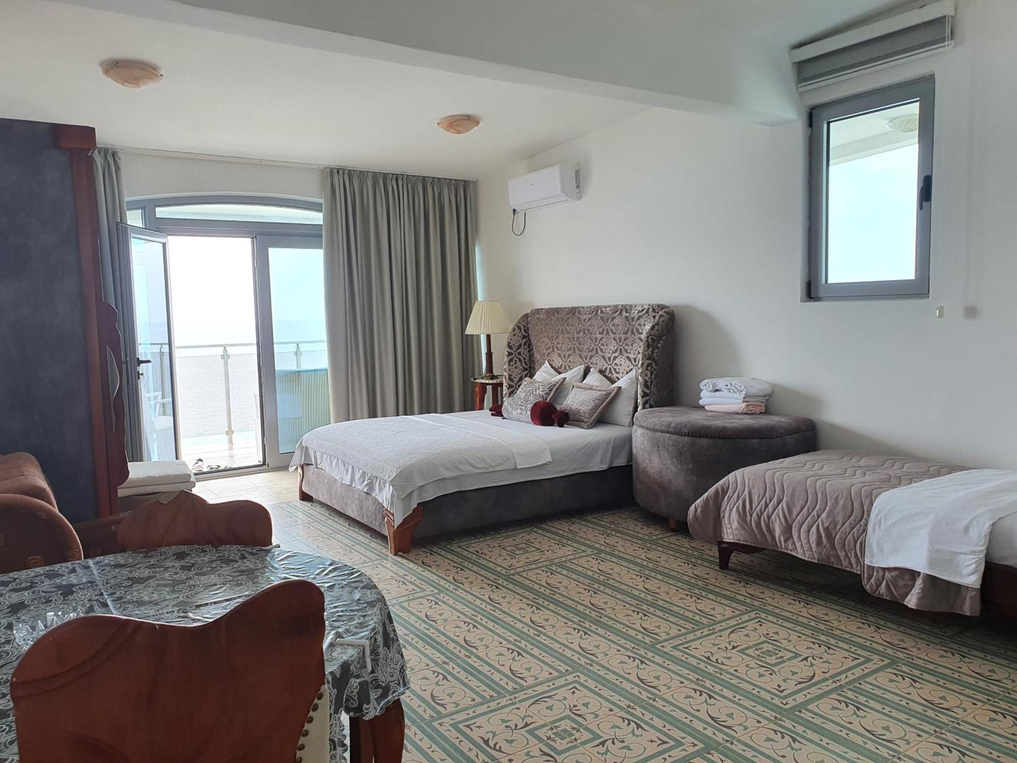 Sunset View Apartments Bar Bilik gambar